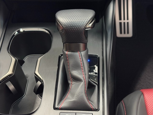 レクサス ES300h Fスポーツ