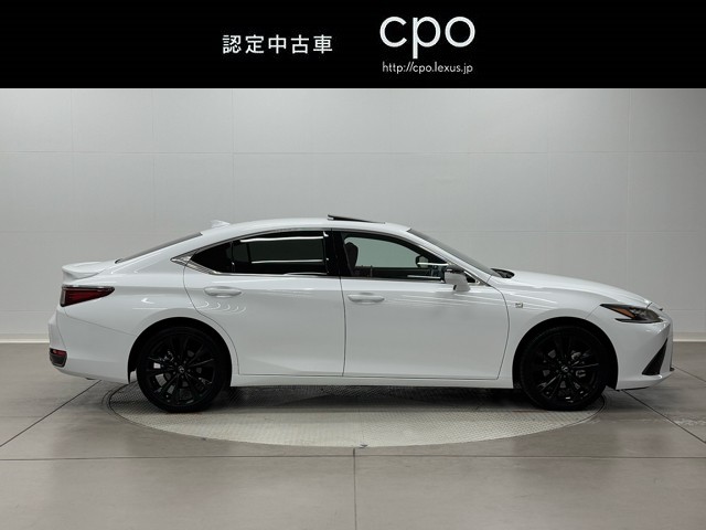 レクサス ES300h Fスポーツ