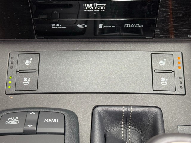 レクサス IS200t VER-L