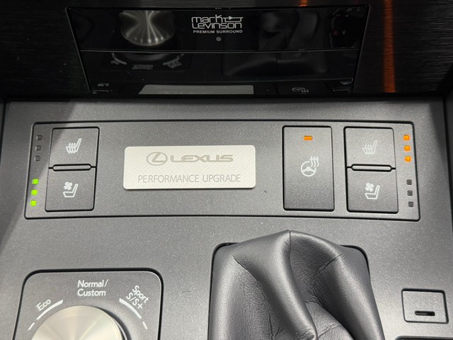 レクサス IS500 Fスポーツパフォーマンス