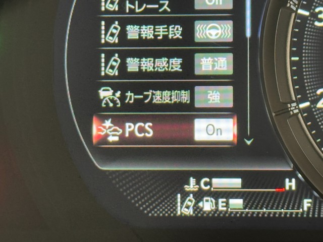 レクサス IS300h FSPORT