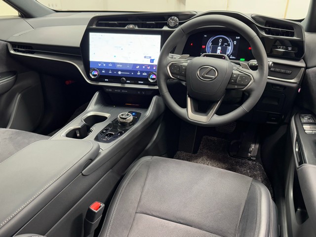 レクサス RZ300e バージョンL