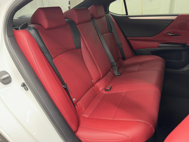レクサス ES300h F SPORT
