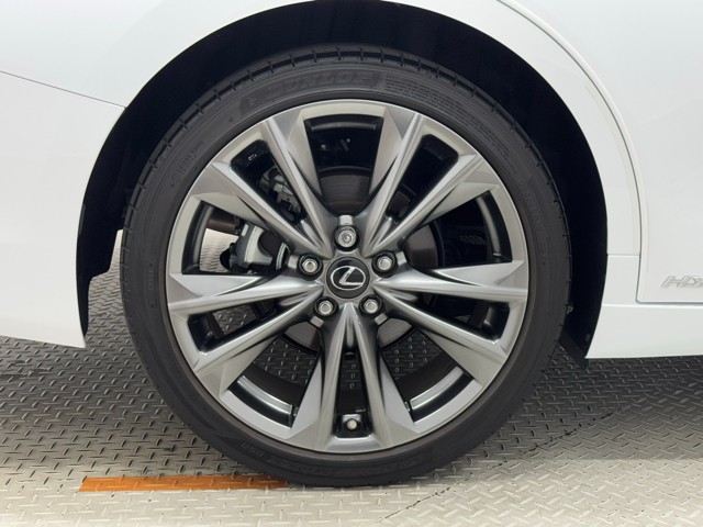 レクサス ES300h F SPORT