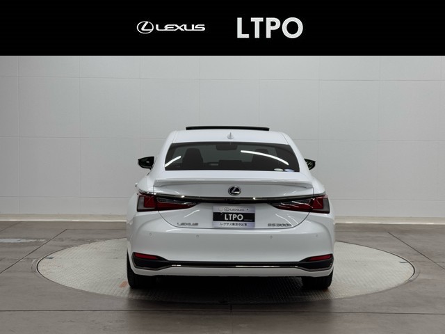 レクサス ES300h F SPORT