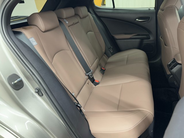 レクサス UX250h グレイスフル Exp