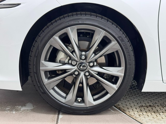 レクサス ES300h F SPORT