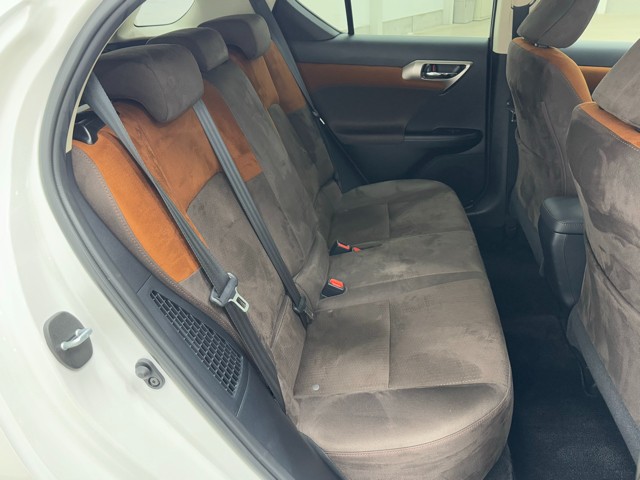 レクサス CT200h バージョンC