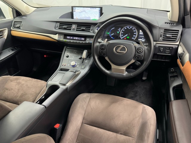 レクサス CT200h バージョンC