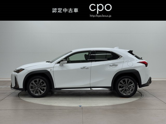 レクサス UX200 F SPORT