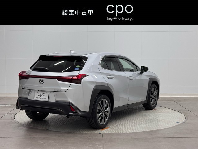 レクサス UX200 F SPORT