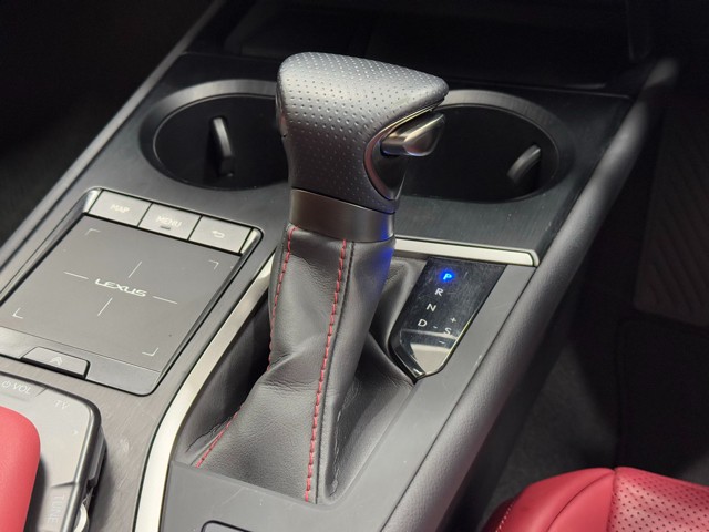 レクサス UX250h Fスポーツ