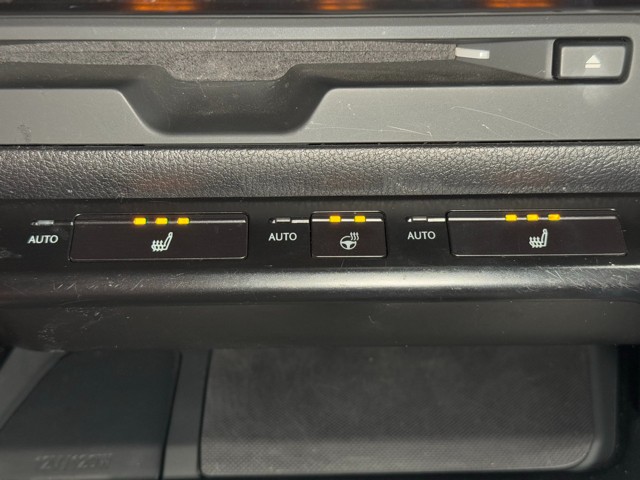 レクサス UX250h Fスポーツ