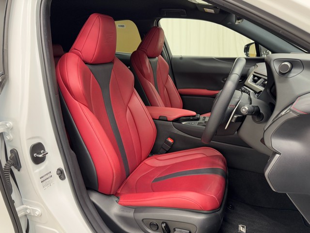 レクサス UX250h Fスポーツ