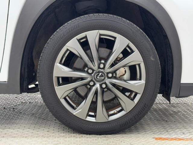 レクサス UX250h Fスポーツ