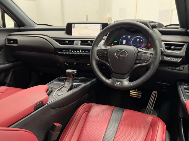 レクサス UX250h Fスポーツ