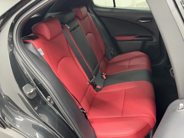 レクサス UX250h FSPORT