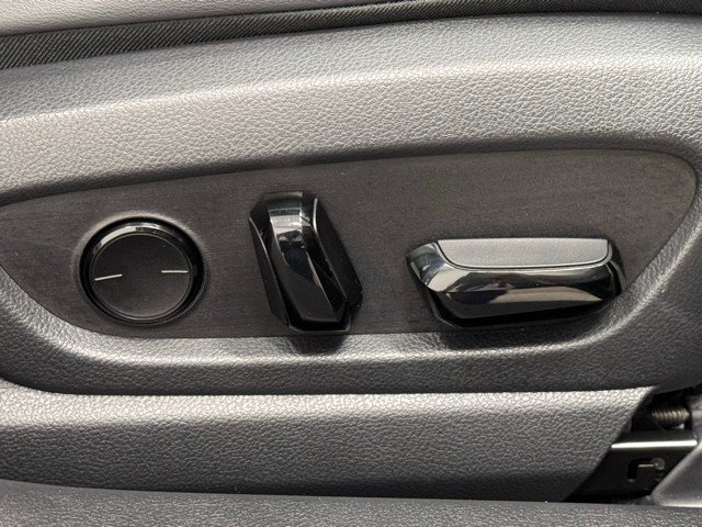 レクサス UX250h バージョンC