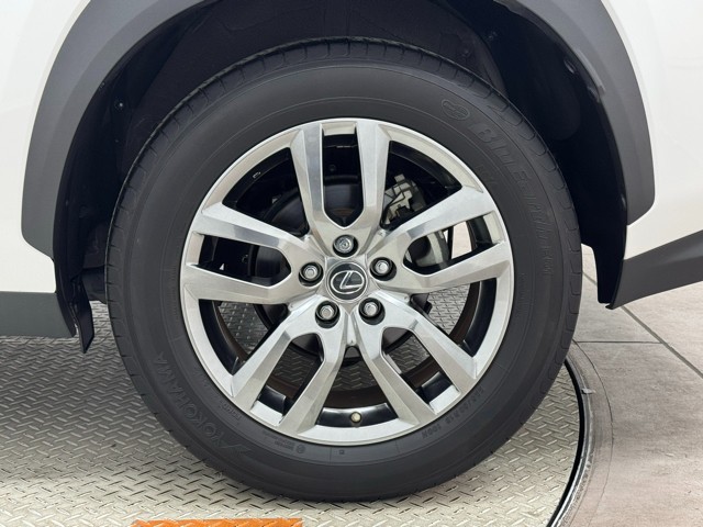 レクサス NX300h バージョンL