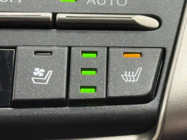 レクサス NX300h VERSIONL