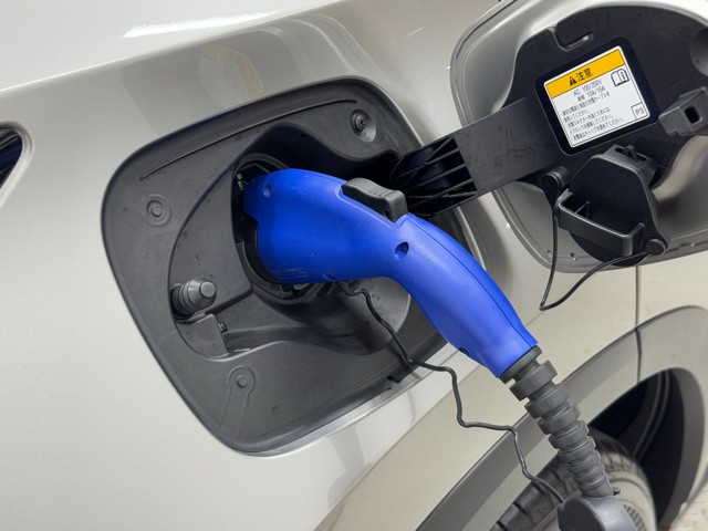 レクサス NX450h+ VER-L