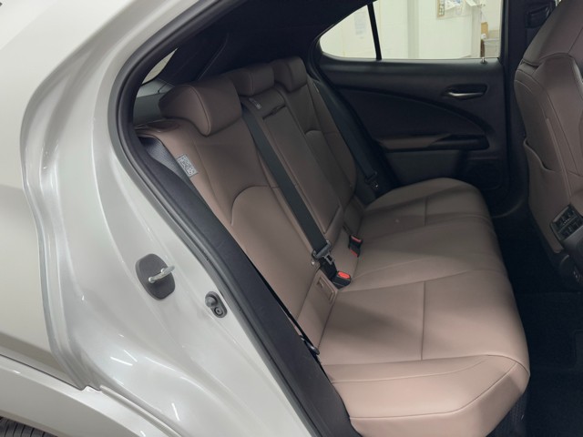 レクサス UX250h グレイスフルEXプロー