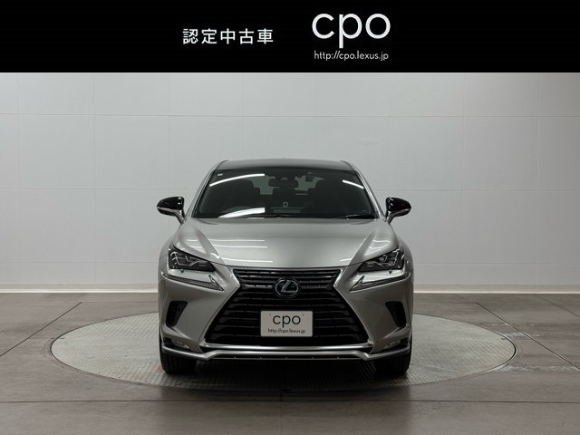 レクサス NX300h Spice&Chic