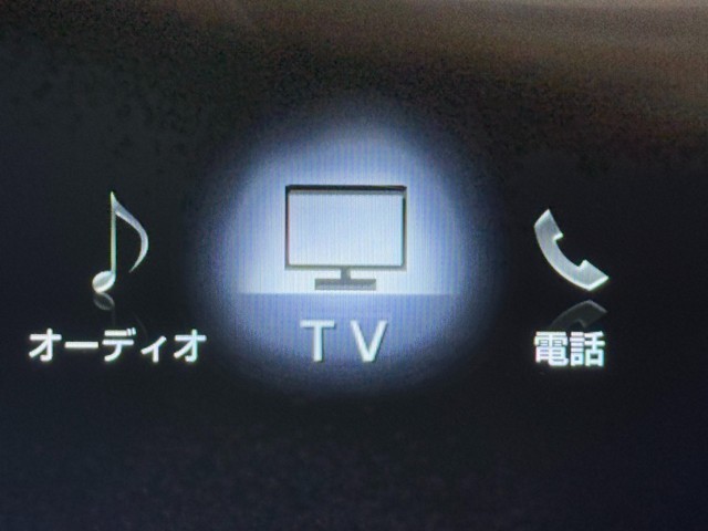ＣＤ・ＤＶＤ・ブルーレイ・フルセグＴＶ・ブルートゥースオーディオ対応。