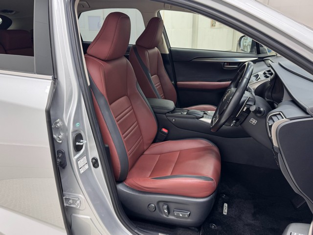 レクサス NX200t Iパッケージ