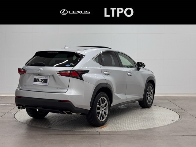 レクサス NX200t Iパッケージ