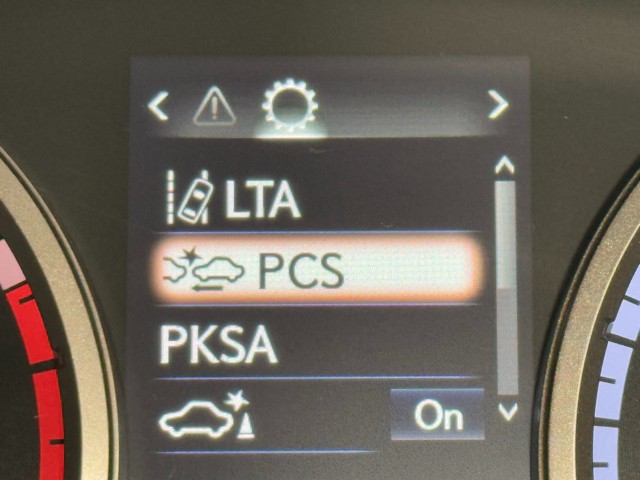 レクサス NX300h Cool&Bright