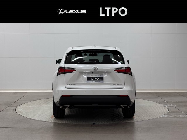 レクサス NX200t VER-L