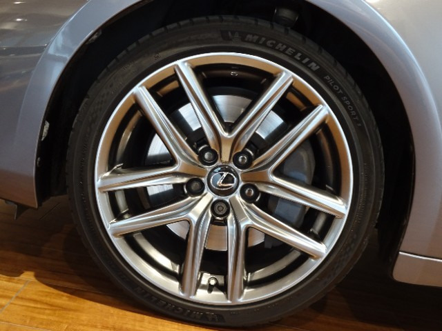 レクサス IS350 FSPORT