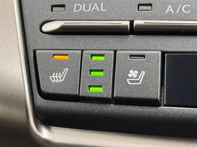 レクサス NX300h Fスポーツ
