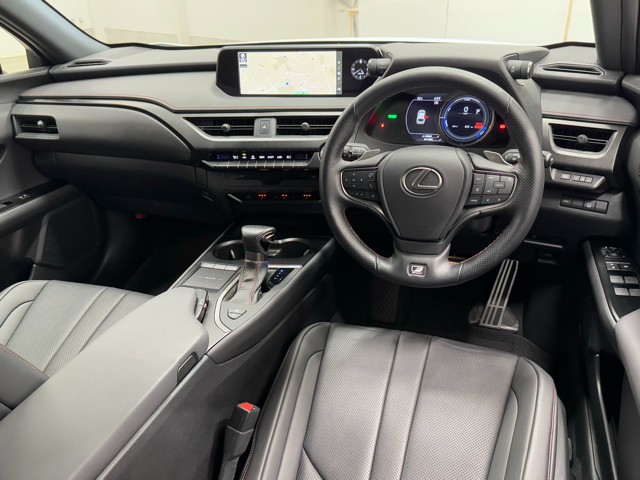 レクサス UX250h Fスポーツ