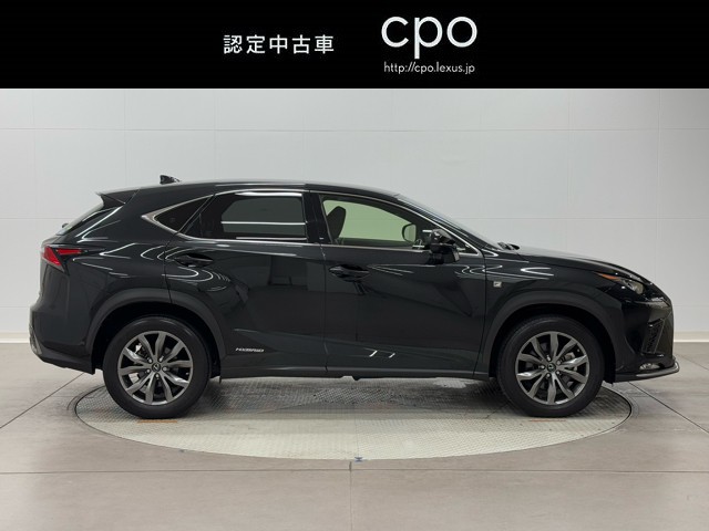 レクサス NX300h Fスポーツ