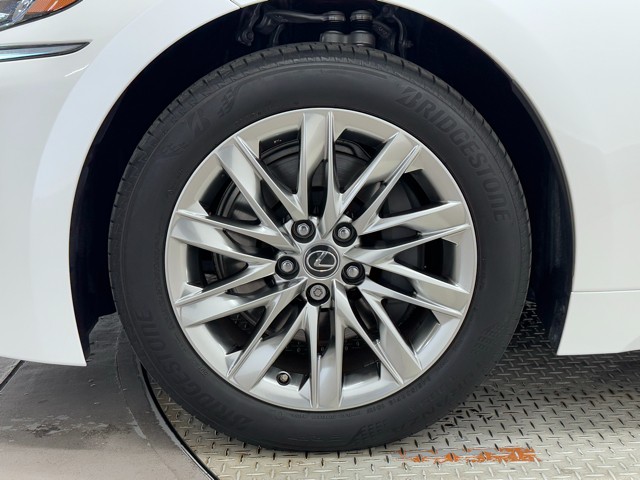 レクサス LS500 Iパッケージ