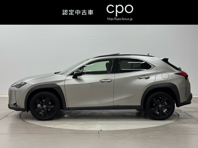 レクサス UX200 アーバンエレガンス