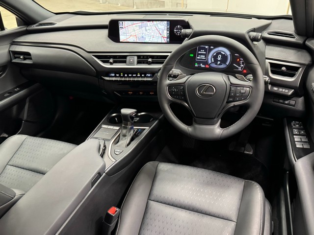 レクサス UX250h VER-C