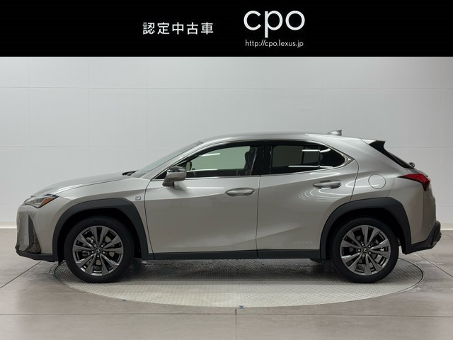 レクサス UX250h Fスポーツ