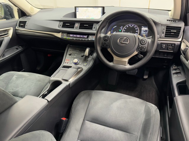 レクサス CT200h バージョンC
