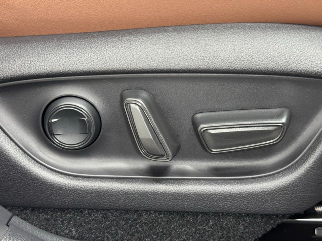 レクサス LBX リラックス