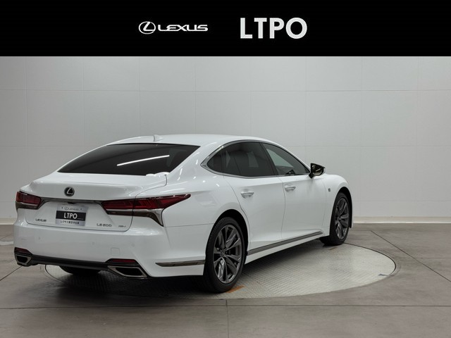レクサス LS500 F SPORT
