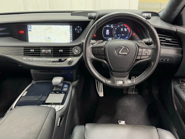 レクサス LS500 F SPORT