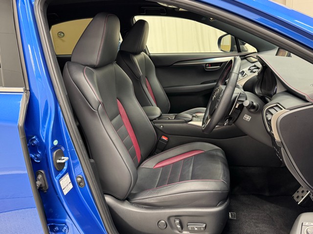 レクサス NX300h Fスポーツ