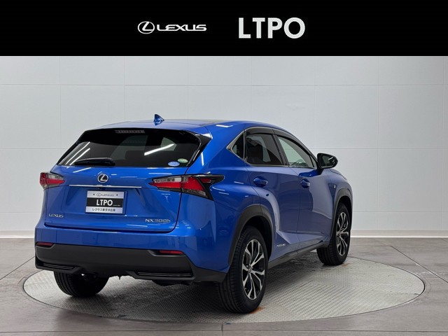 レクサス NX300h Fスポーツ