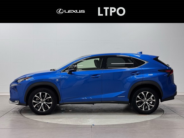 レクサス NX300h Fスポーツ