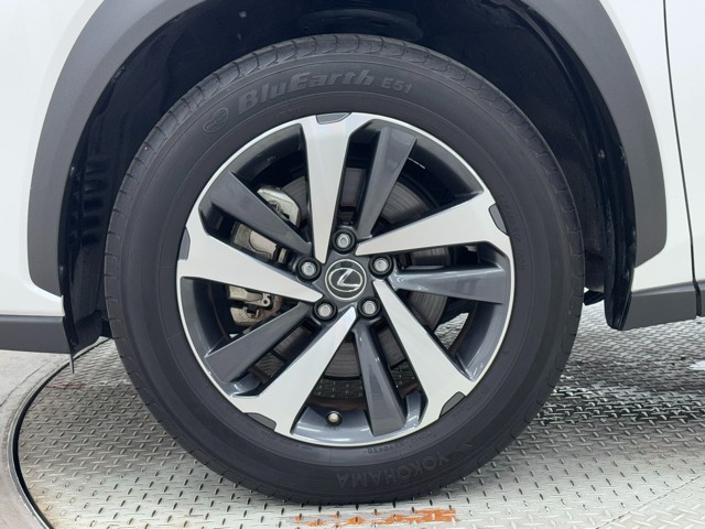 レクサス NX300h Iパッケージ