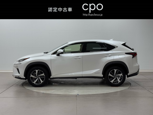レクサス NX300h Iパッケージ