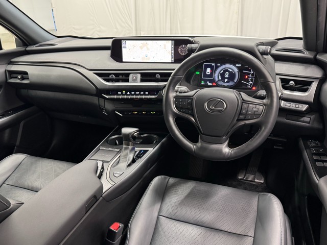 レクサス UX250h バージョンL